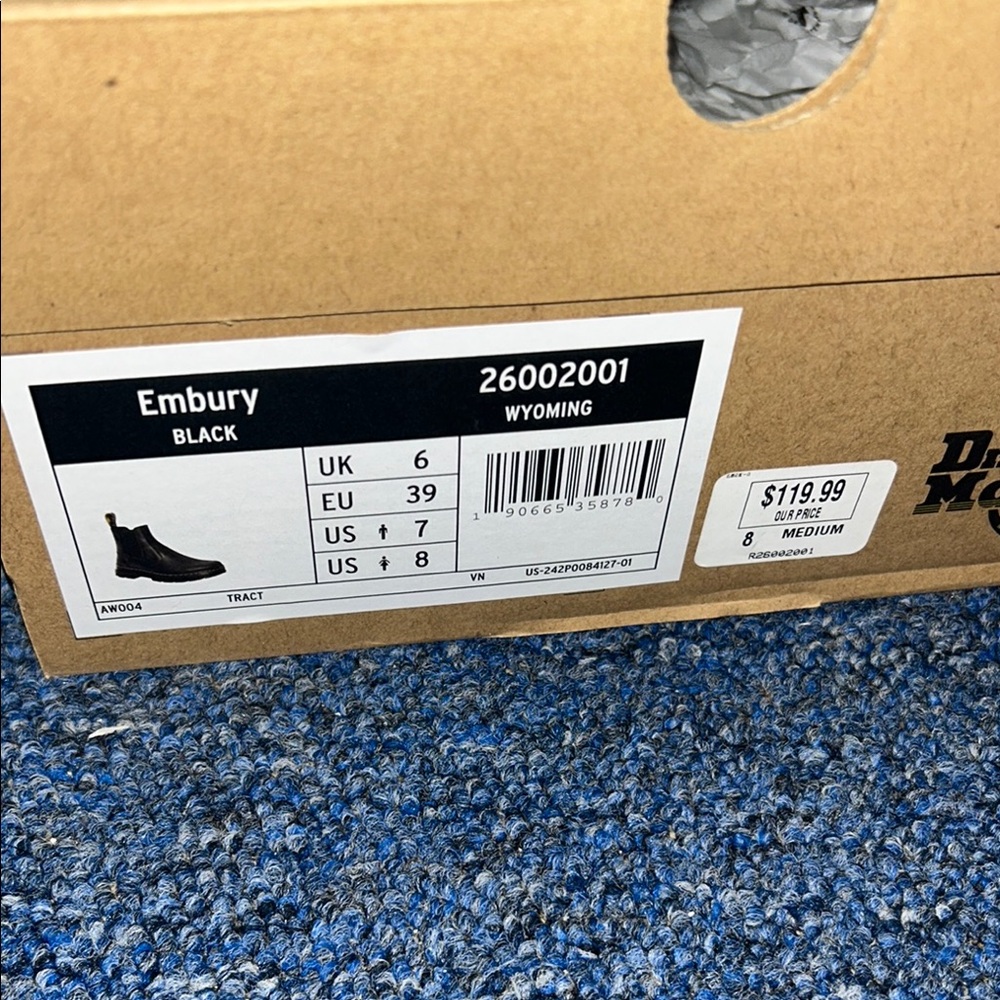 Dr. Martens Embury Chelsea Black Leather Boots - Picture 2 of 9